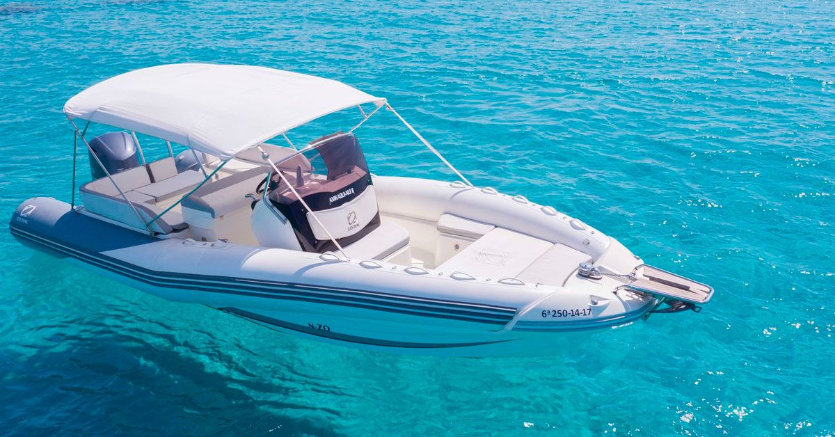 Boat rental plans Formentera